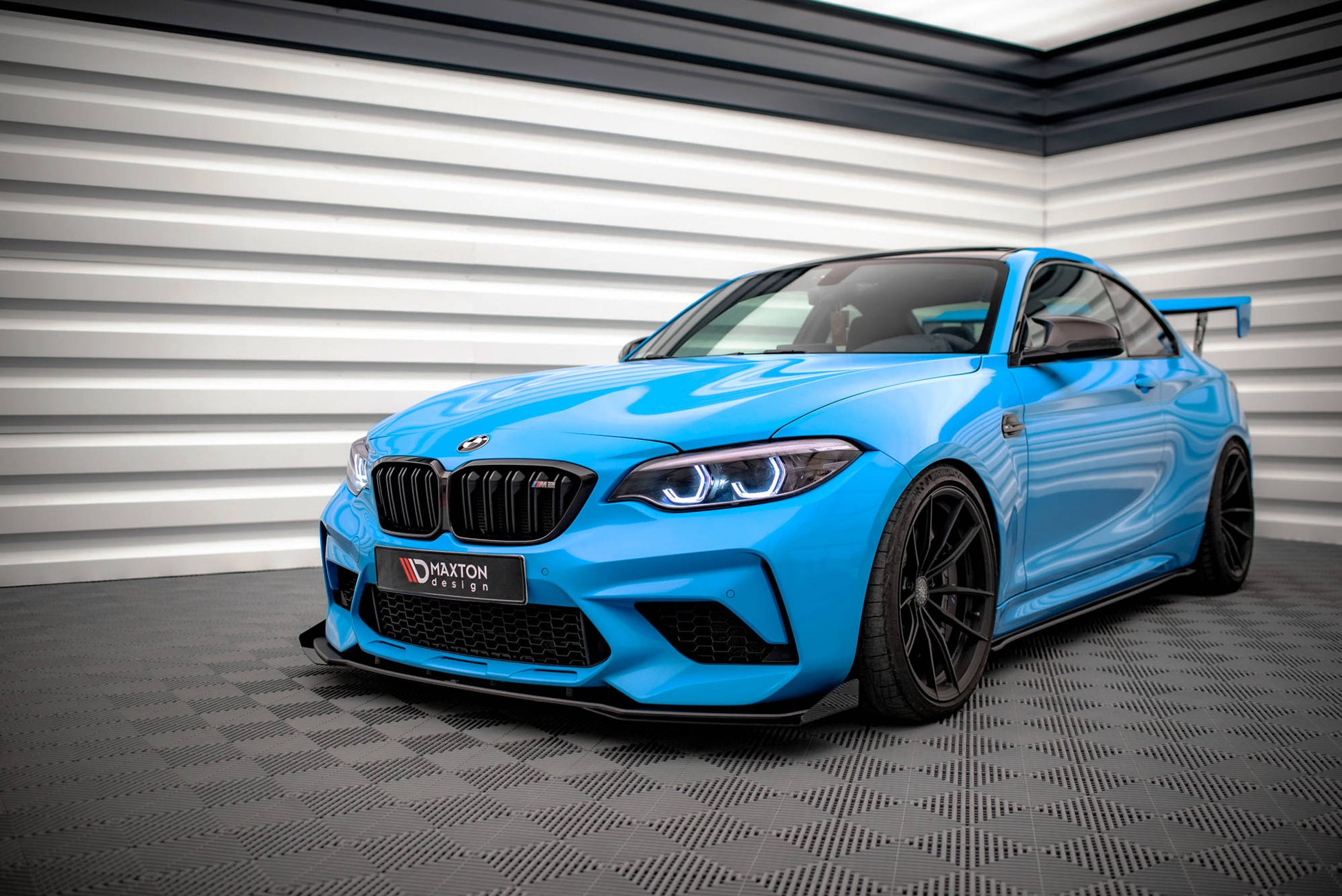 Maxton Street Pro Front Ansatz für +Flaps für V.1 + Flaps BMW M2 Competition F87 schwarz Hochglanz