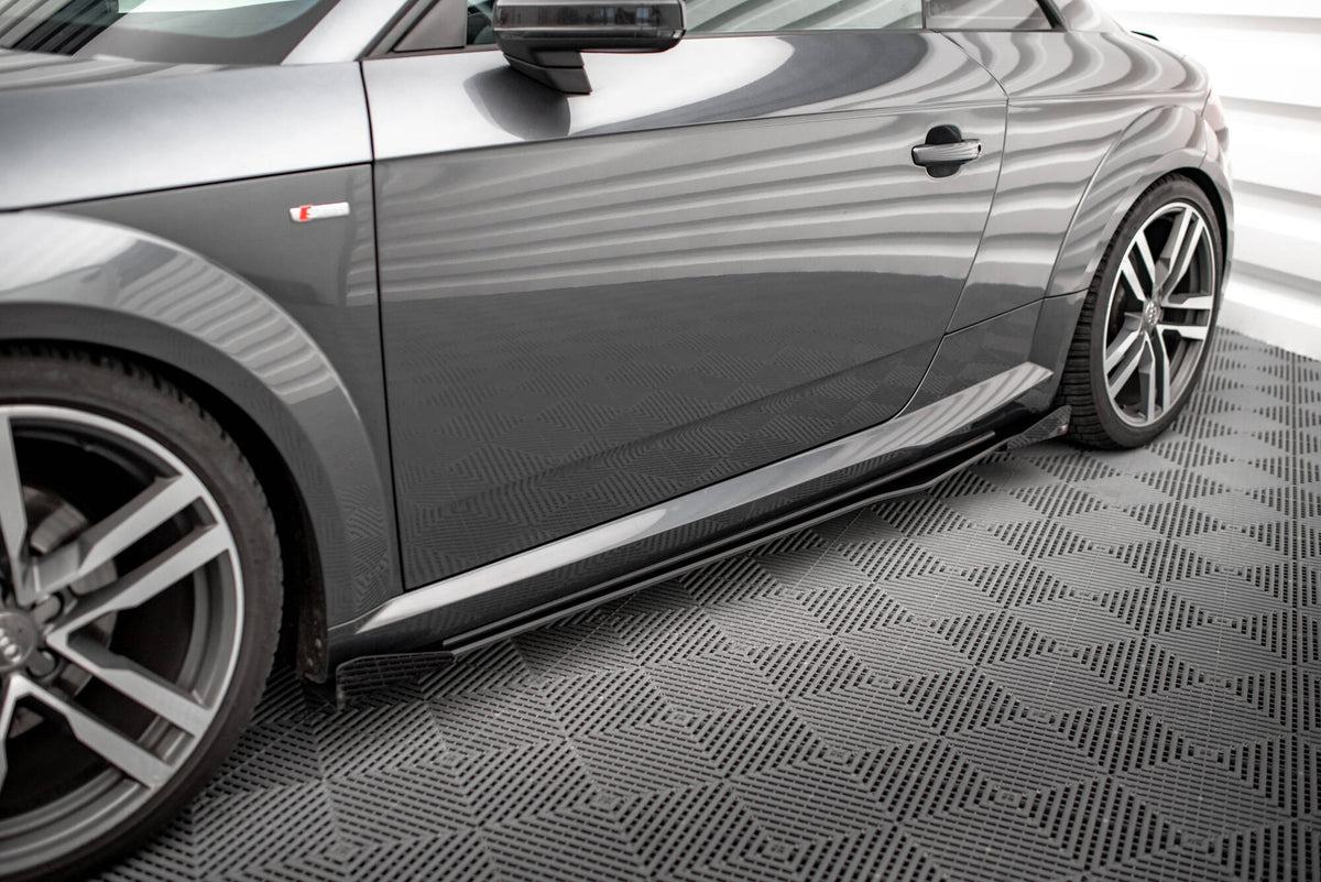 Maxton Street Pro Seitenschweller Ansatz für + Flaps Audi TT S / S-Line 8S schwarz Hochglanz