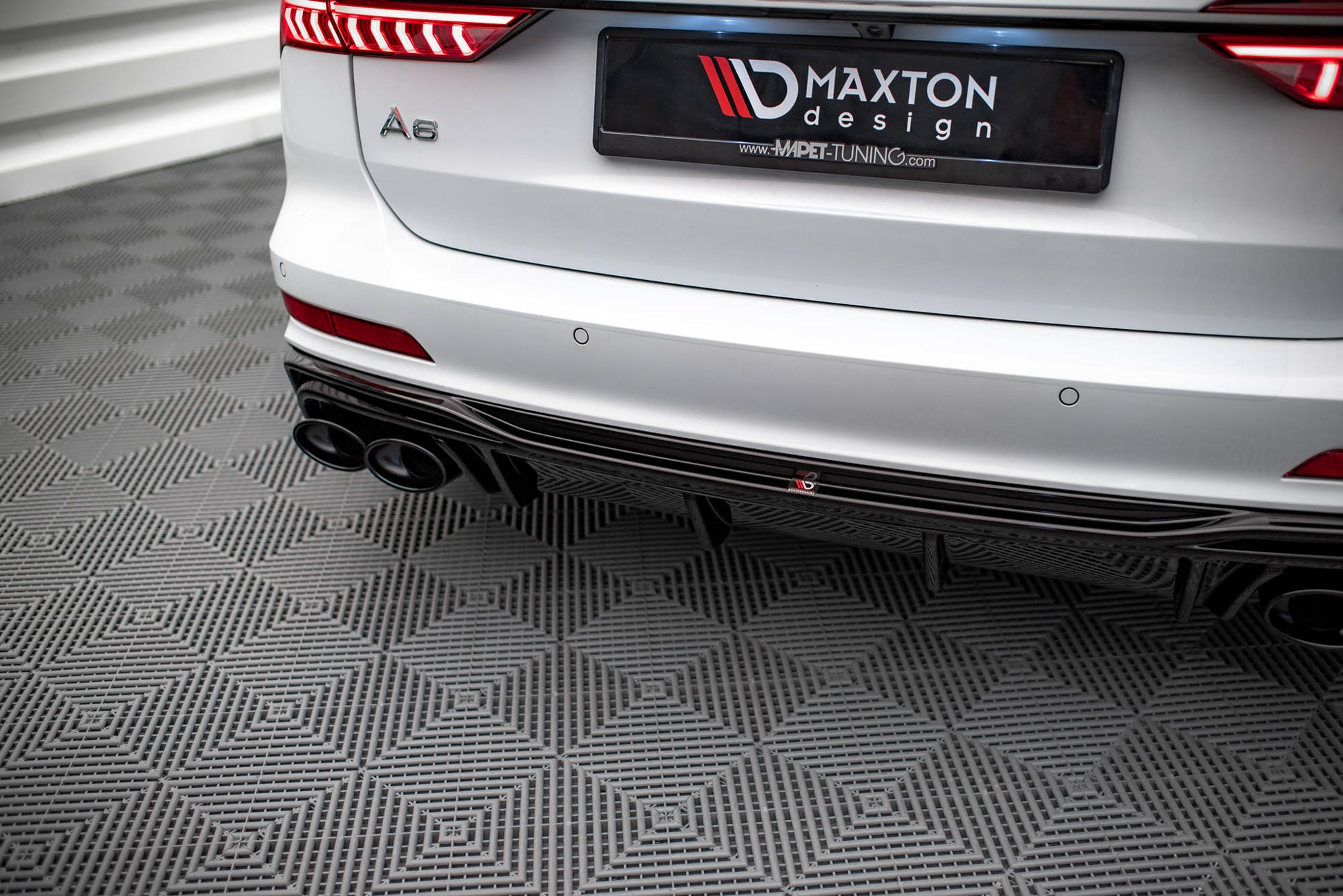 Maxton Diffusor Heck Ansatz für + Endschalldampfer Sportauspuff Attrappe Audi S6 / A6 S-Line C8