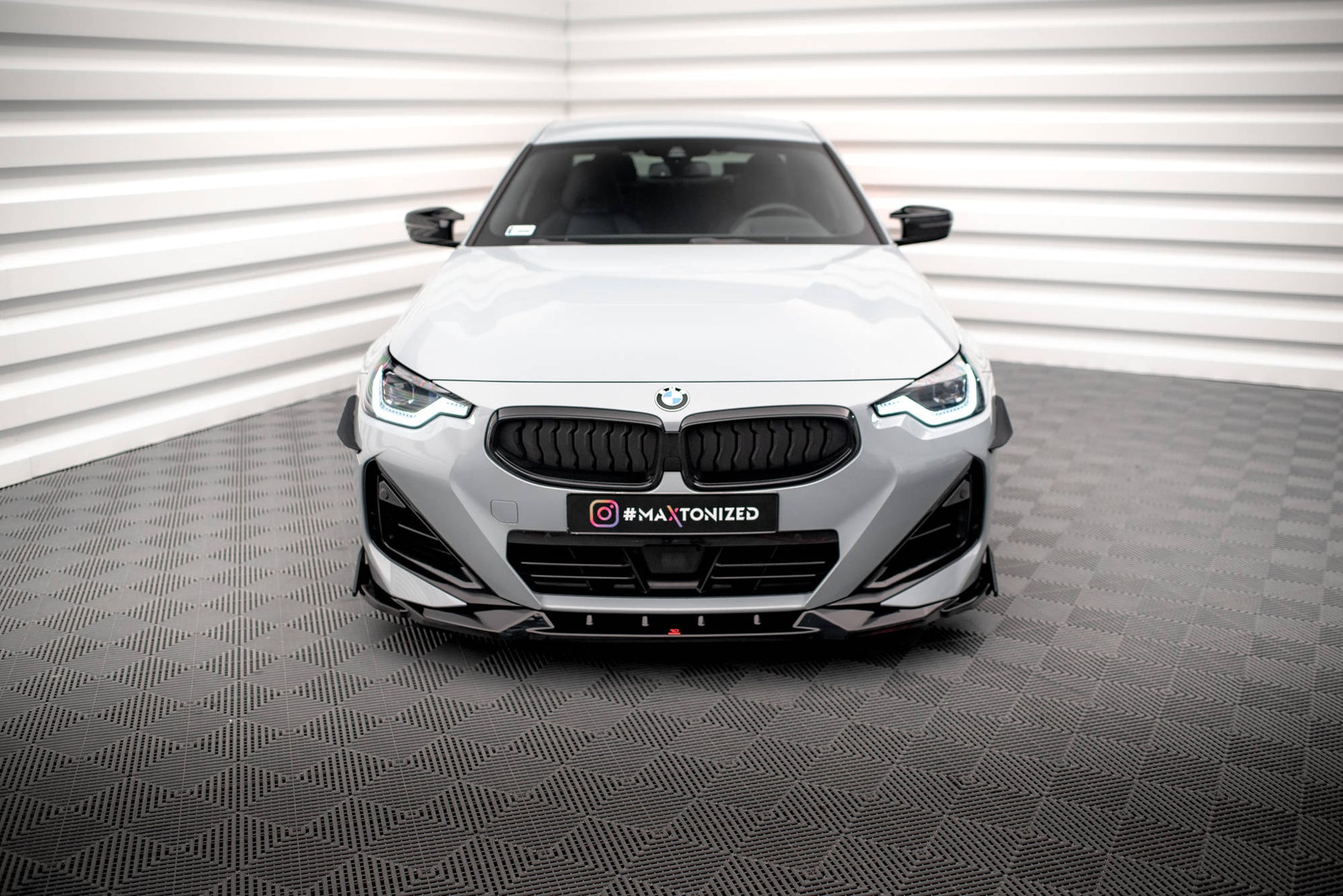 Maxton Front Ansatz V.2 +Flaps für BMW 2 Coupe M-Paket / M240i G42