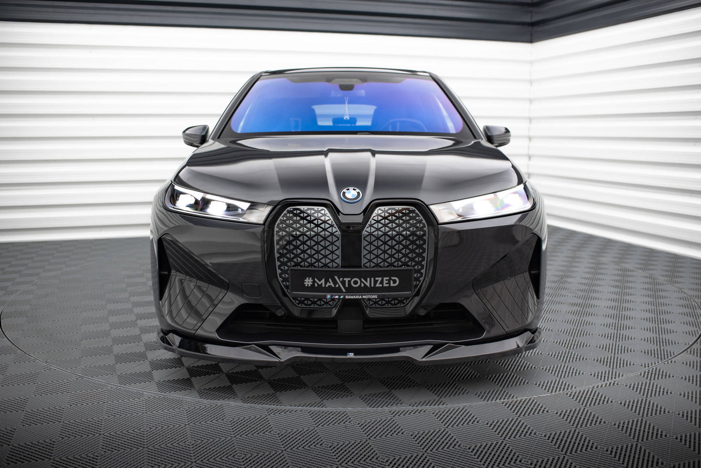 Maxton Front Ansatz V.2 für BMW iX M-Paket i20 schwarz Hochglanz