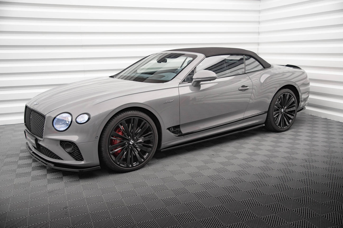 Maxton Seitenschweller Ansatz für Bentley Continental GT Mk3 schwarz Hochglanz