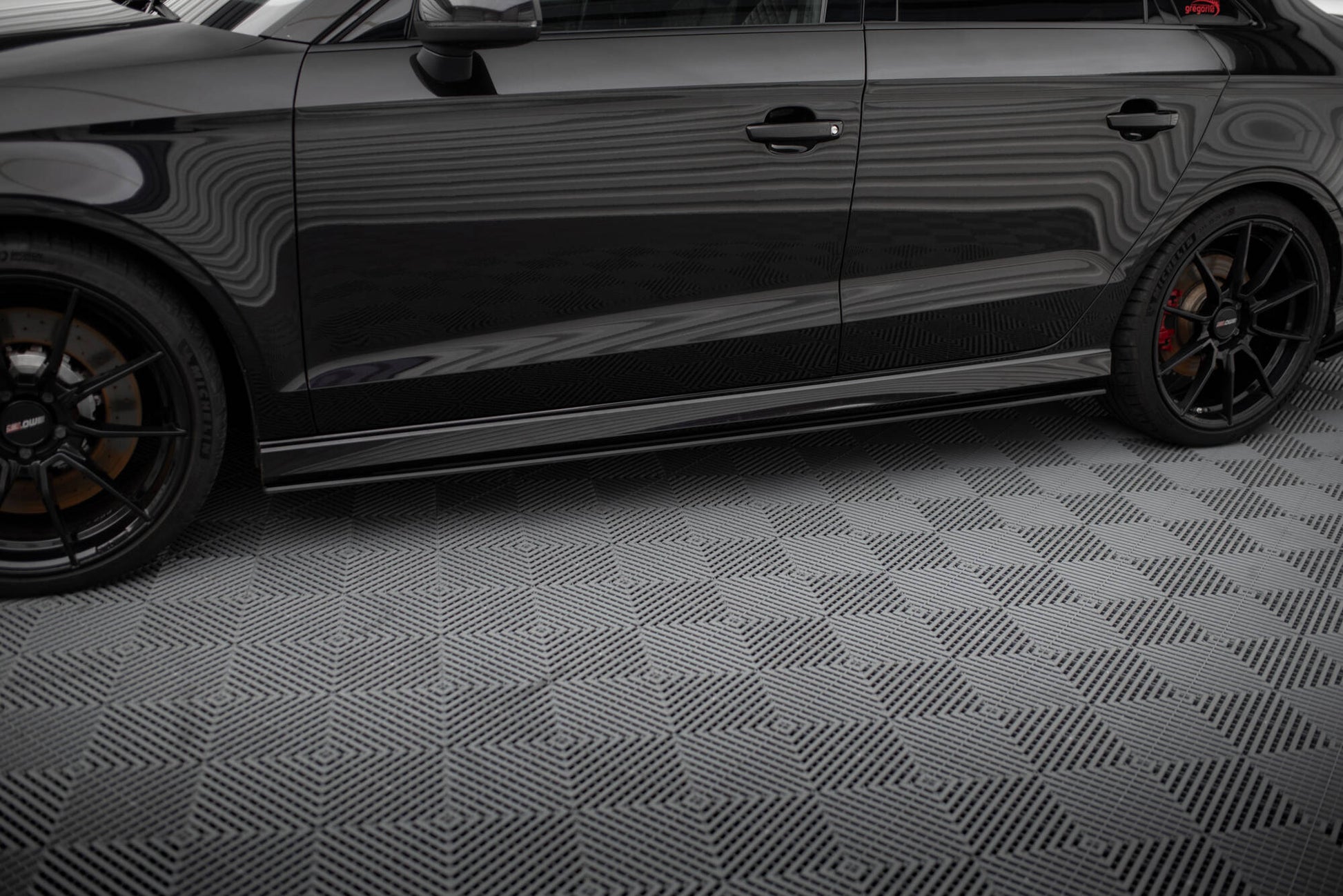 Maxton Street Pro Seitenschweller Ansatz für Audi RS3 Limousine 8V Facelift