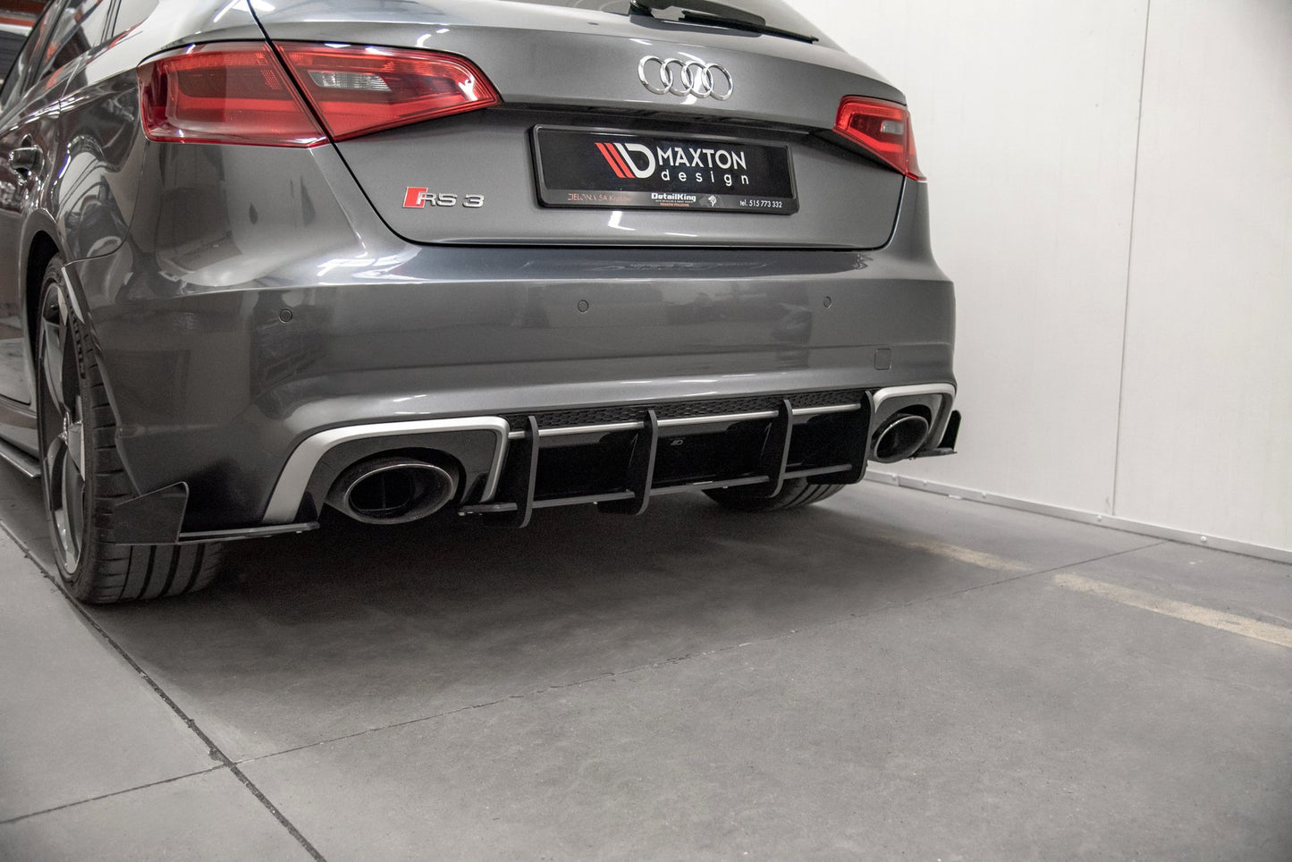 Maxton Robuste Racing Heckschürze V.1 für Audi RS3 8V Sportback