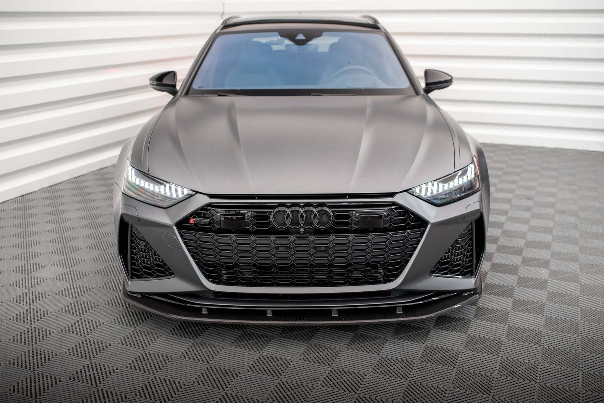 Maxton Carbon Fiber Front Ansatz für Audi RS6 C8 / RS7 C8