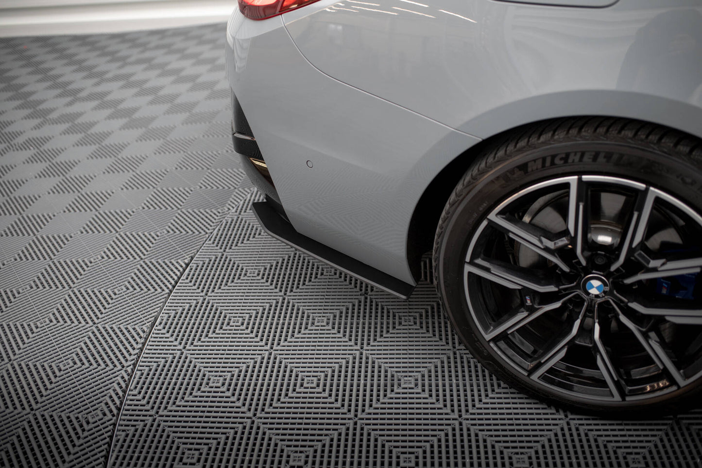 Maxton Street Pro Heck Ansatz Flaps Diffusor für BMW 4er Gran Coupe M440i G26