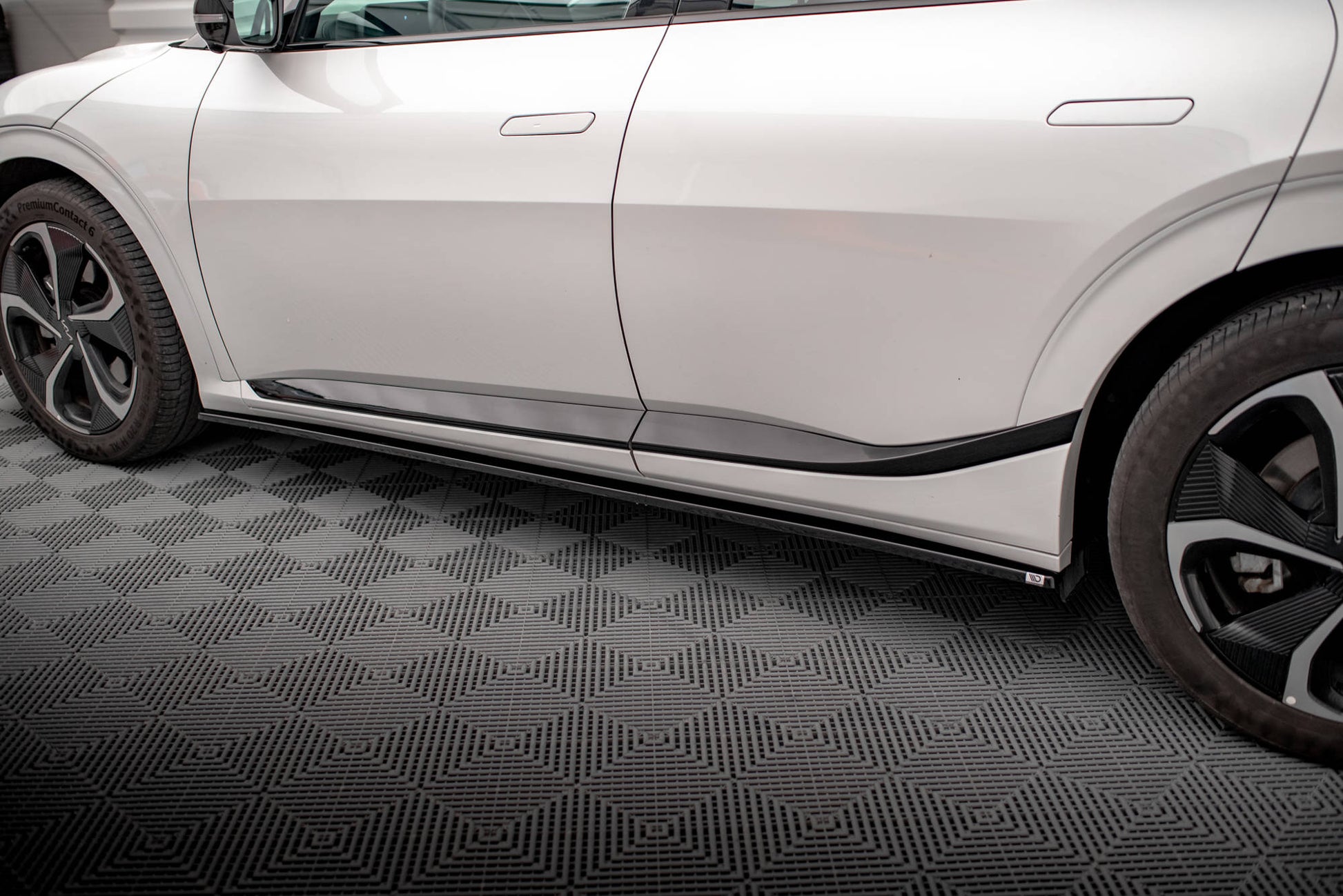 Maxton Seitenschweller Ansatz für Kia EV6 GT-Line Mk1 schwarz Hochglanz