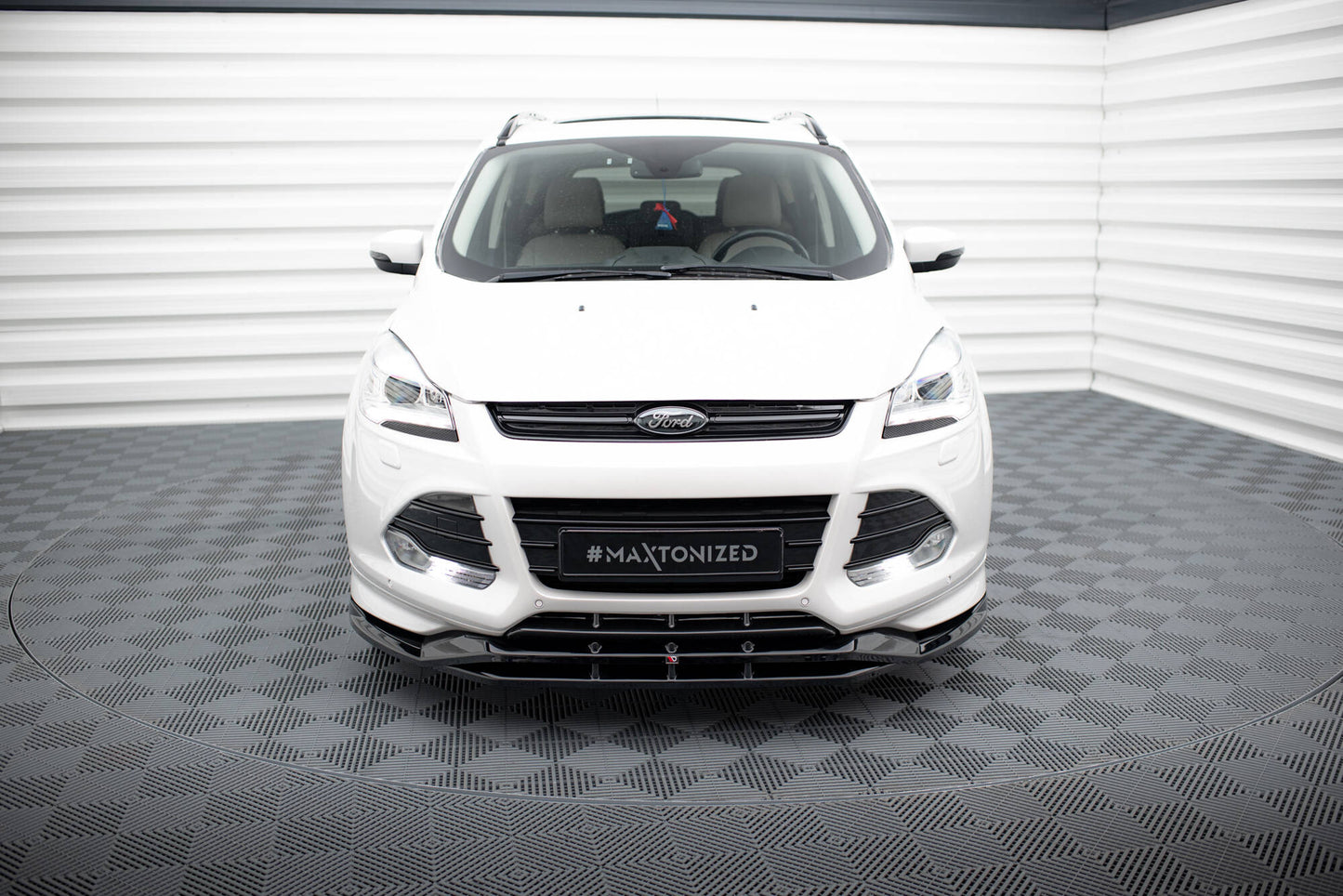 Maxton Front Ansatz für Ford Kuga ST-Line Mk2 schwarz Hochglanz