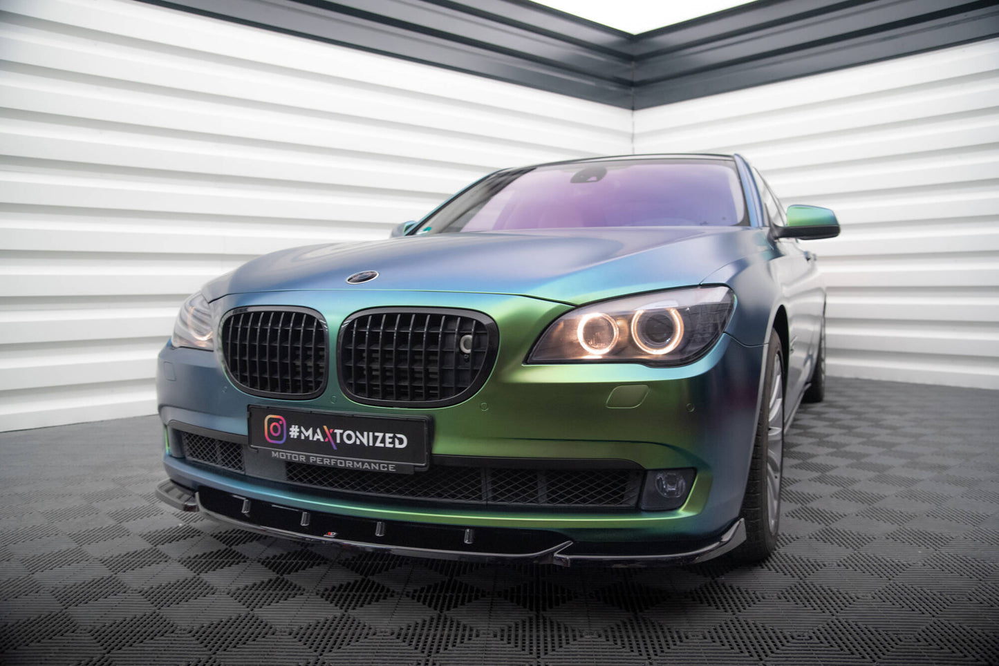 Maxton Front Ansatz V.1 für BMW 7 F01 schwarz Hochglanz