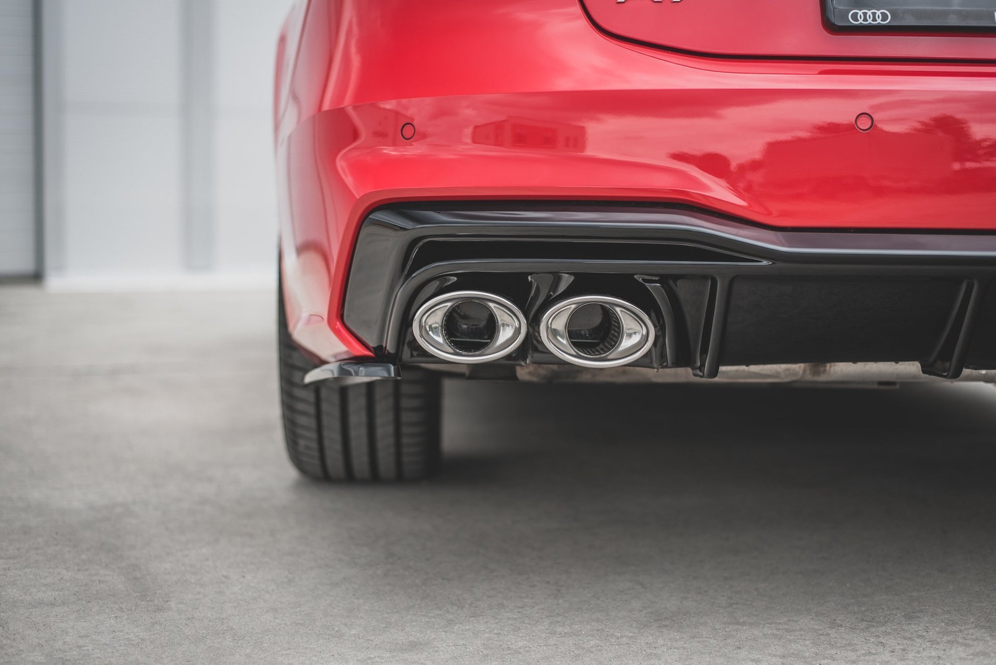 Maxton Diffusor Heck Ansatz für + Endschalldampfer Sportauspuff Attrappe Audi A7 S-Line C8 / S7 C8 / C8 Facelift / S7 Face...