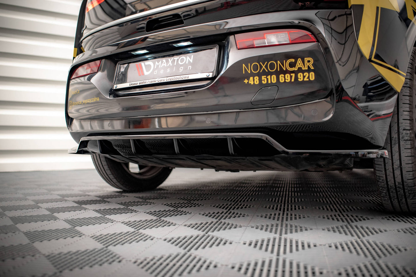 Maxton Mittlerer Diffusor Heck Ansatz DTM Look für BMW i3 Mk1 Facelift schwarz Hochglanz