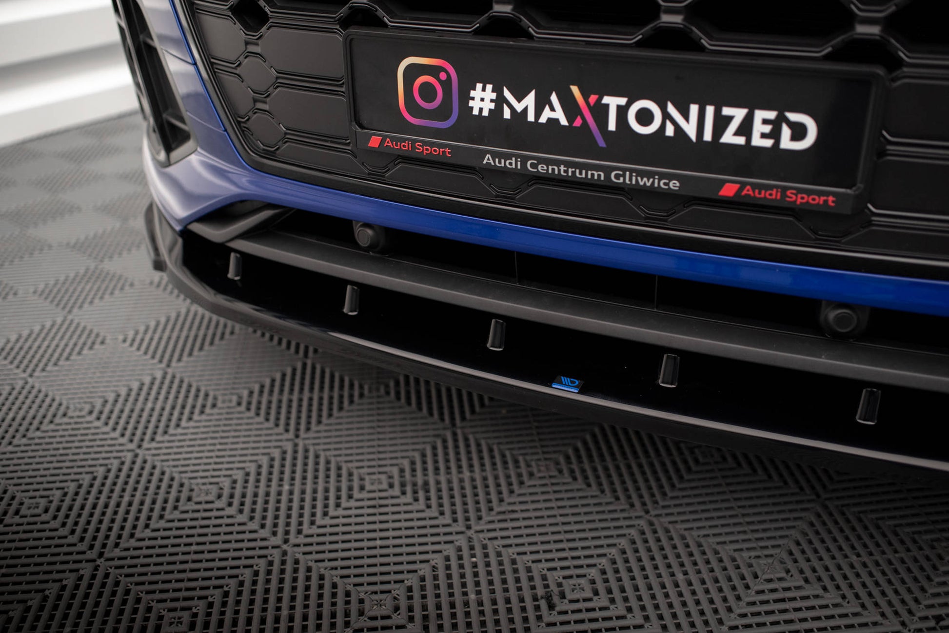 Maxton Front Ansatz V.2 für Audi SQ5 / Q5 S-Line SUV / Sportback Mk2 Facelift schwarz Hochglanz