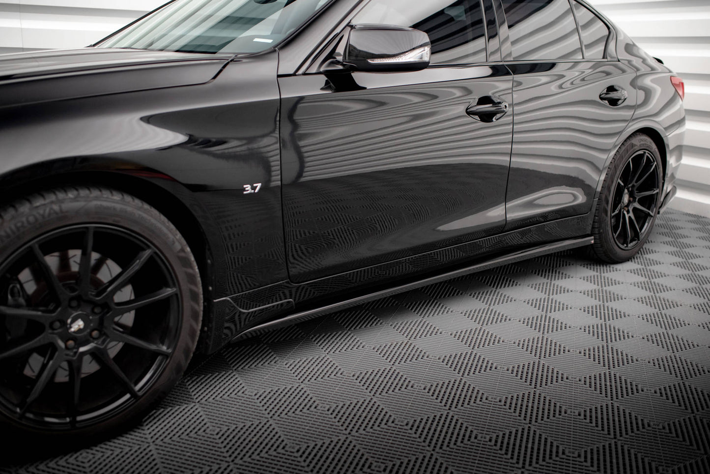 Maxton Seitenschweller Ansatz für V.1 für Infiniti Q50 S Mk1 schwarz Hochglanz