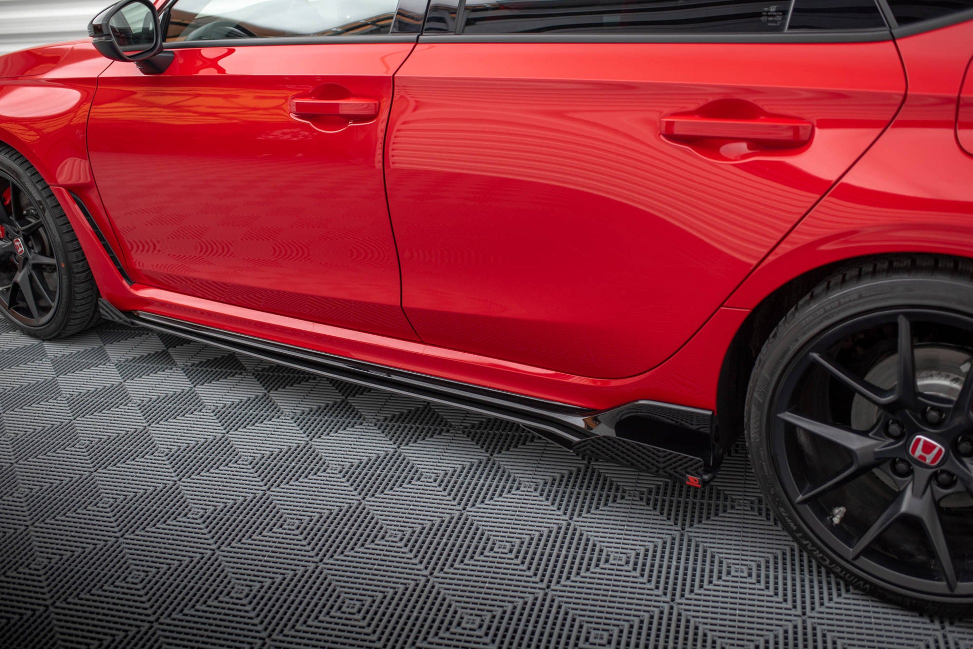 Maxton Street Pro Seitenschweller Ansatz für + Flaps Honda Civic Type-R Mk 11 schwarz Hochglanz