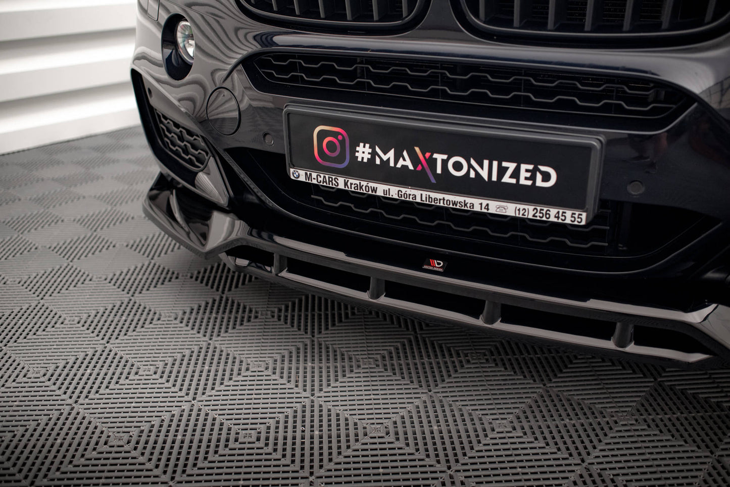Maxton Front Ansatz V.3 für BMW X6 M-Paket F16 Carbon Look