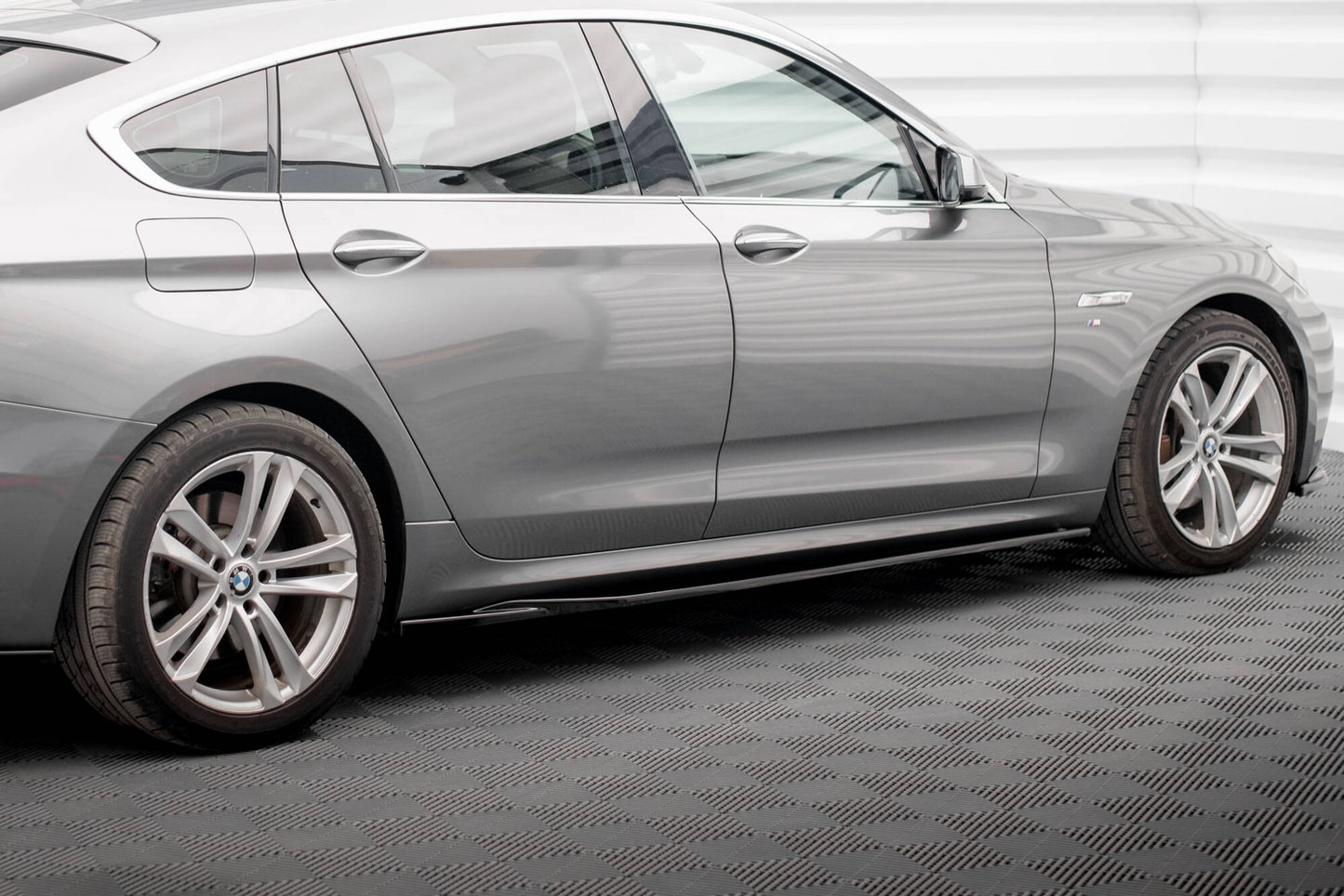 Maxton Seitenschweller Ansatz für BMW 5er GT M-Paket F07 schwarz Hochglanz
