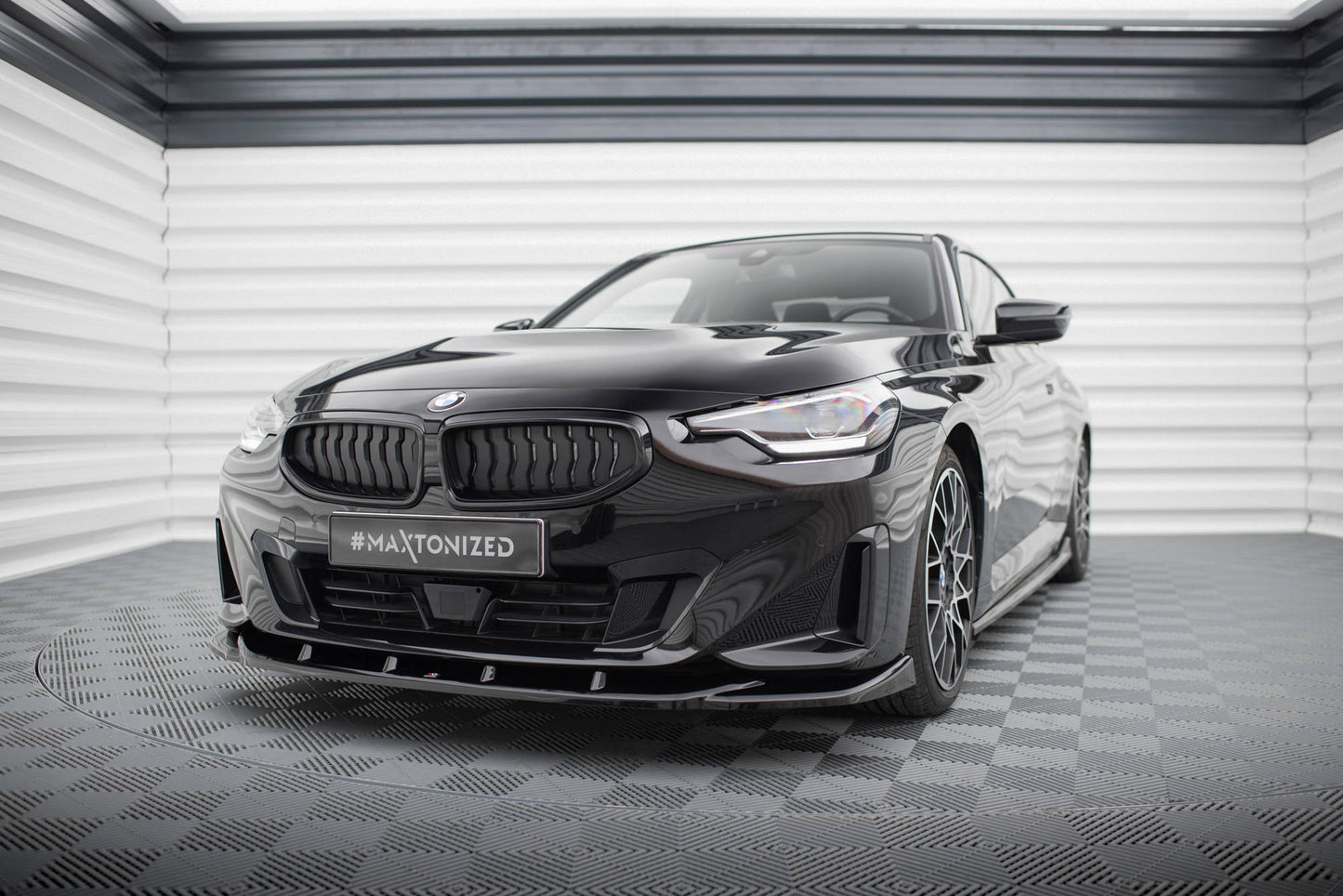 Maxton Front Ansatz V.3 für BMW 2 Coupe G42 schwarz Hochglanz