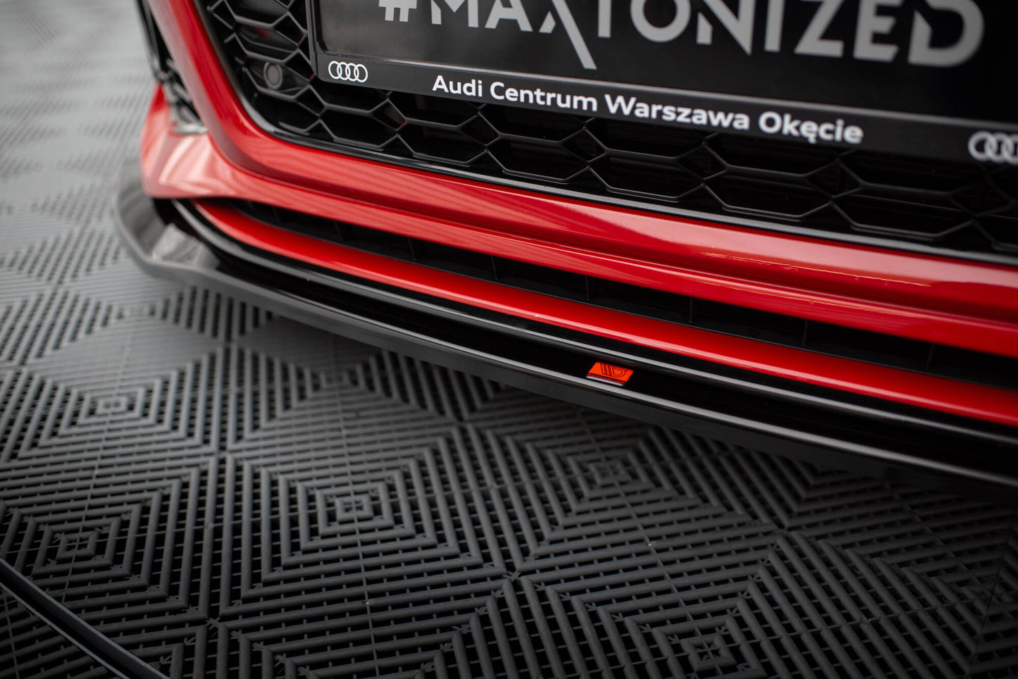 Maxton Front Ansatz V.1 für Audi RS4 B9 Facelift schwarz Hochglanz