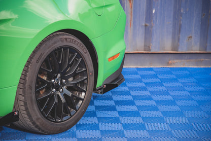 Maxton Street Pro Heck Ansatz Flaps Diffusor V.1 +Flaps für Ford Mustang GT Mk6 Facelift schwarz Hochglanz