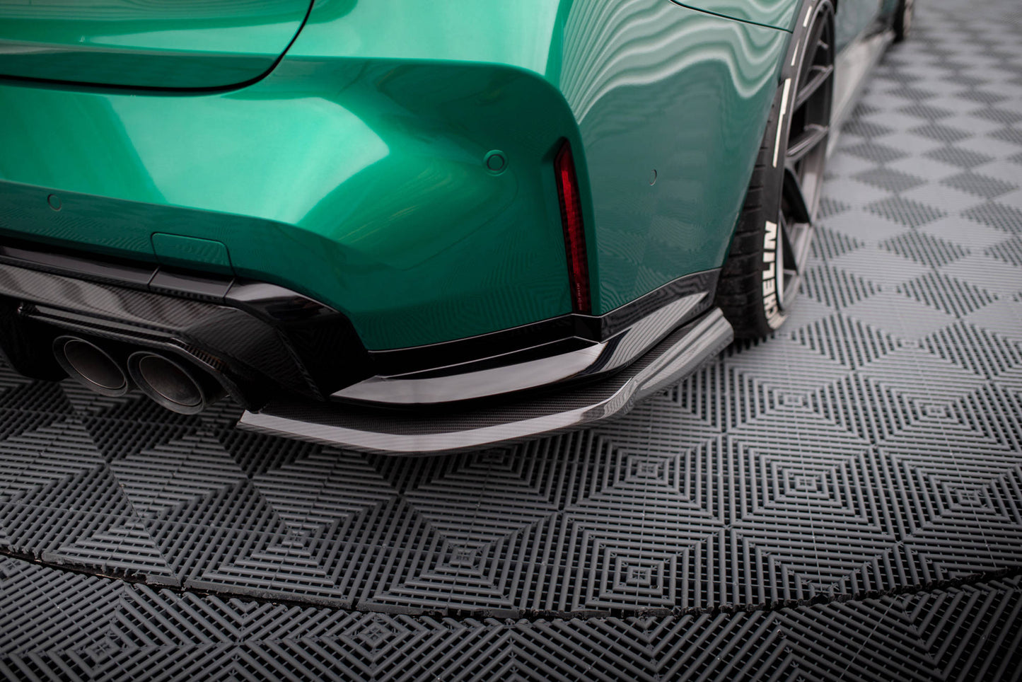 Maxton Carbon Fiber Heck Ansatz Flaps Diffusor für BMW M3 G80