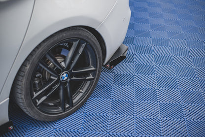 Maxton Robuste Racing Heck Ansatz Flaps Diffusor V.2 +Flaps für BMW 1er F20 M140i  schwarz Hochglanz