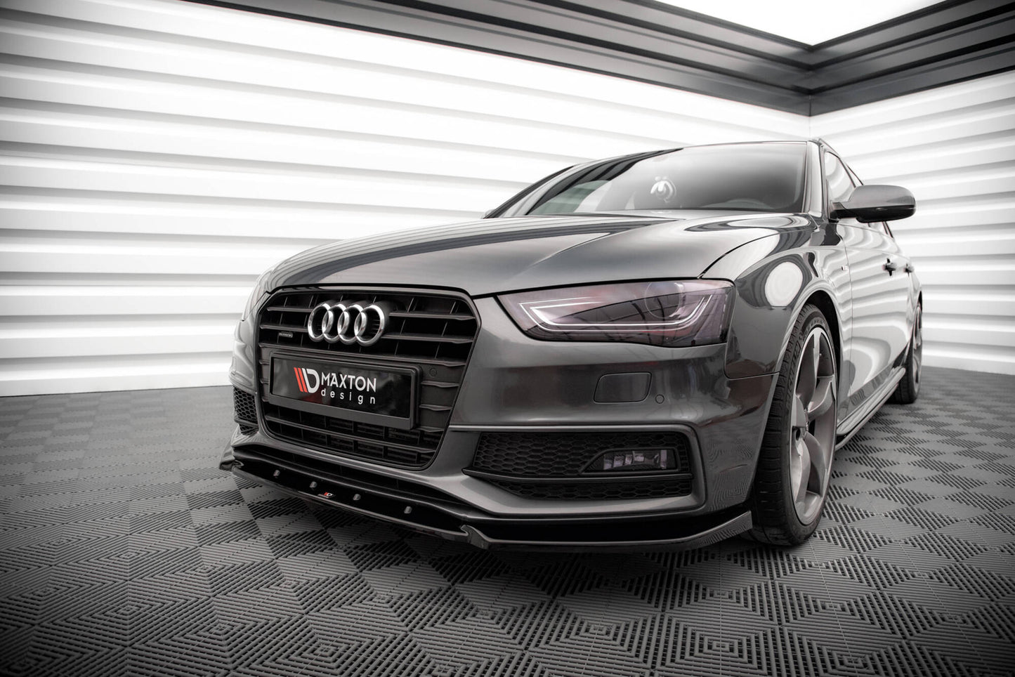 Maxton Front Ansatz V.3 für Audi A4 S-Line / S4 B8 Facelift schwarz Hochglanz