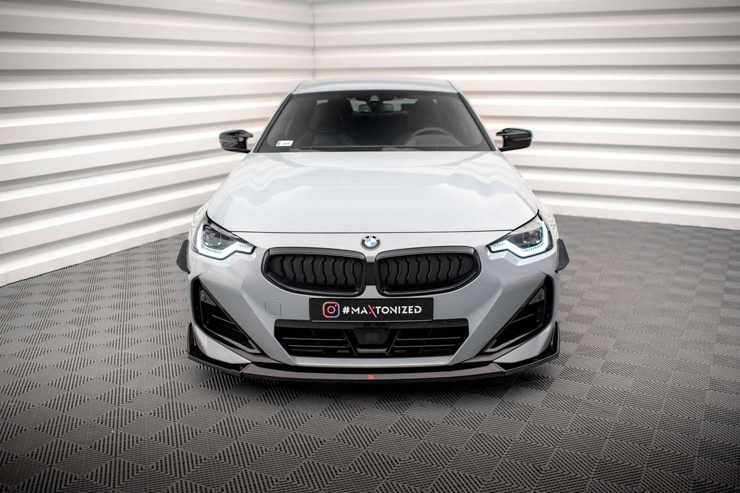 Maxton Front Ansatz V.3 für BMW 2 Coupe M-Paket / M240i G42 schwarz Hochglanz