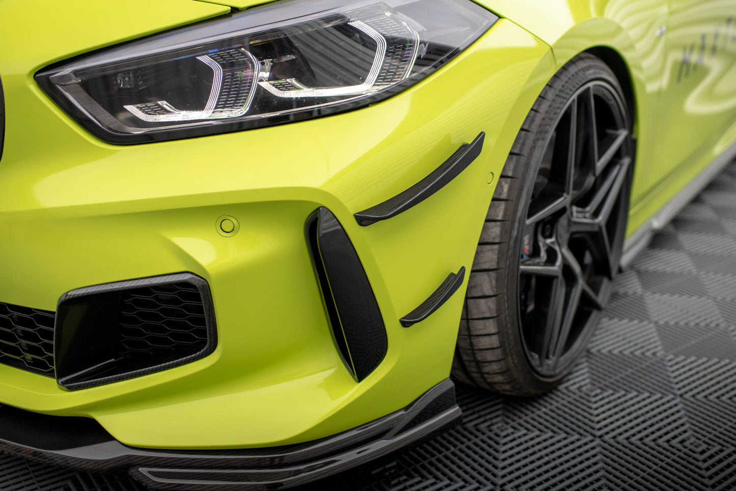 Maxton Carbon Fiber Front Bumper Wings (Canards) BMW 1er F40 M-Paket/ M135i