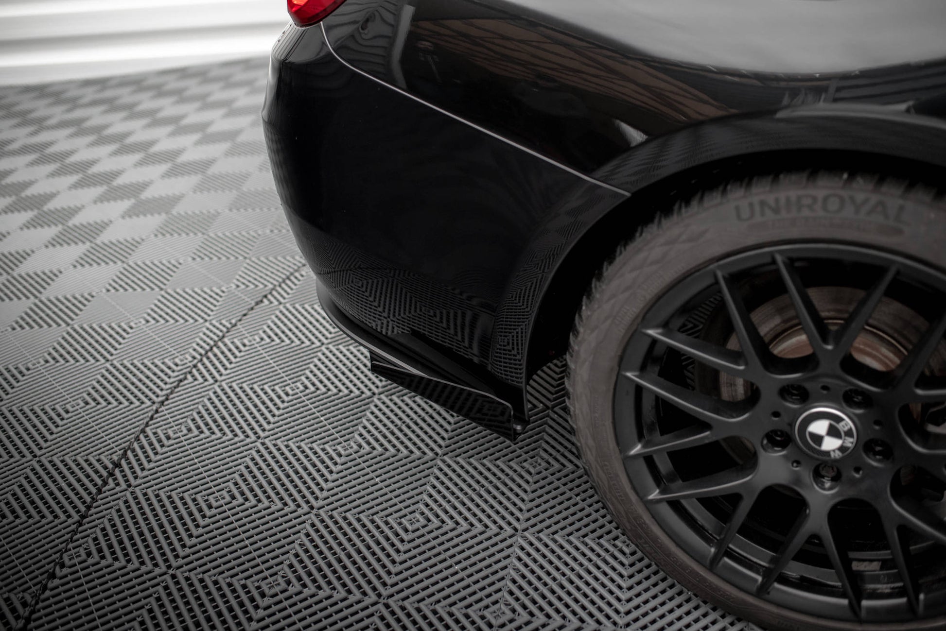 Maxton Hintere Seiten Flaps für BMW 4er Gran Coupe F36 schwarz Hochglanz