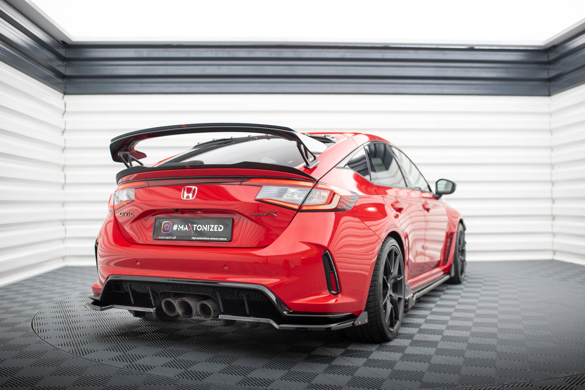 Maxton Höher Spoiler CAP für Honda Civic Type-R Mk 11 schwarz Hochglanz