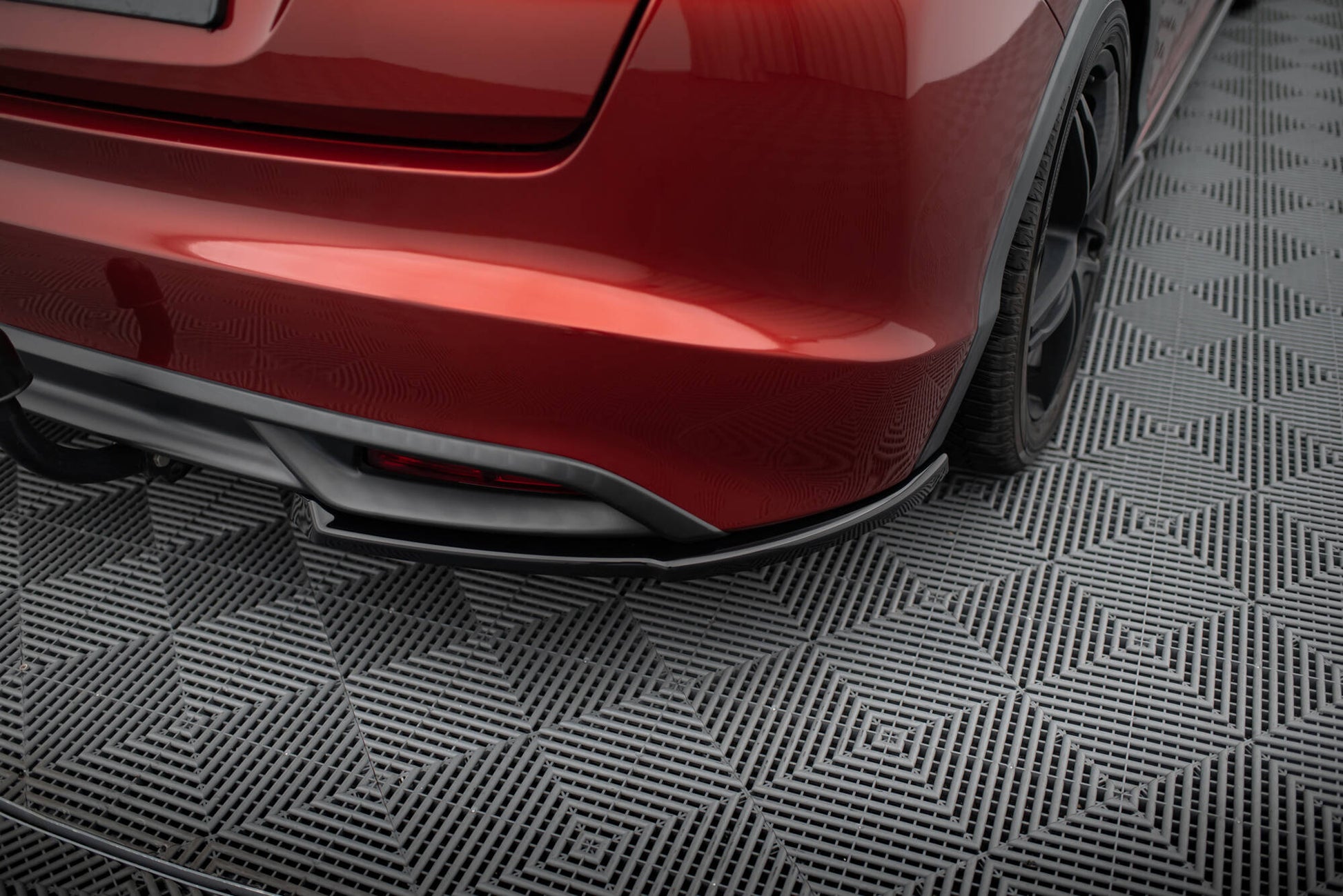 Maxton Heck Ansatz Flaps Diffusor für Honda Civic Hatchback Mk9 schwarz Hochglanz