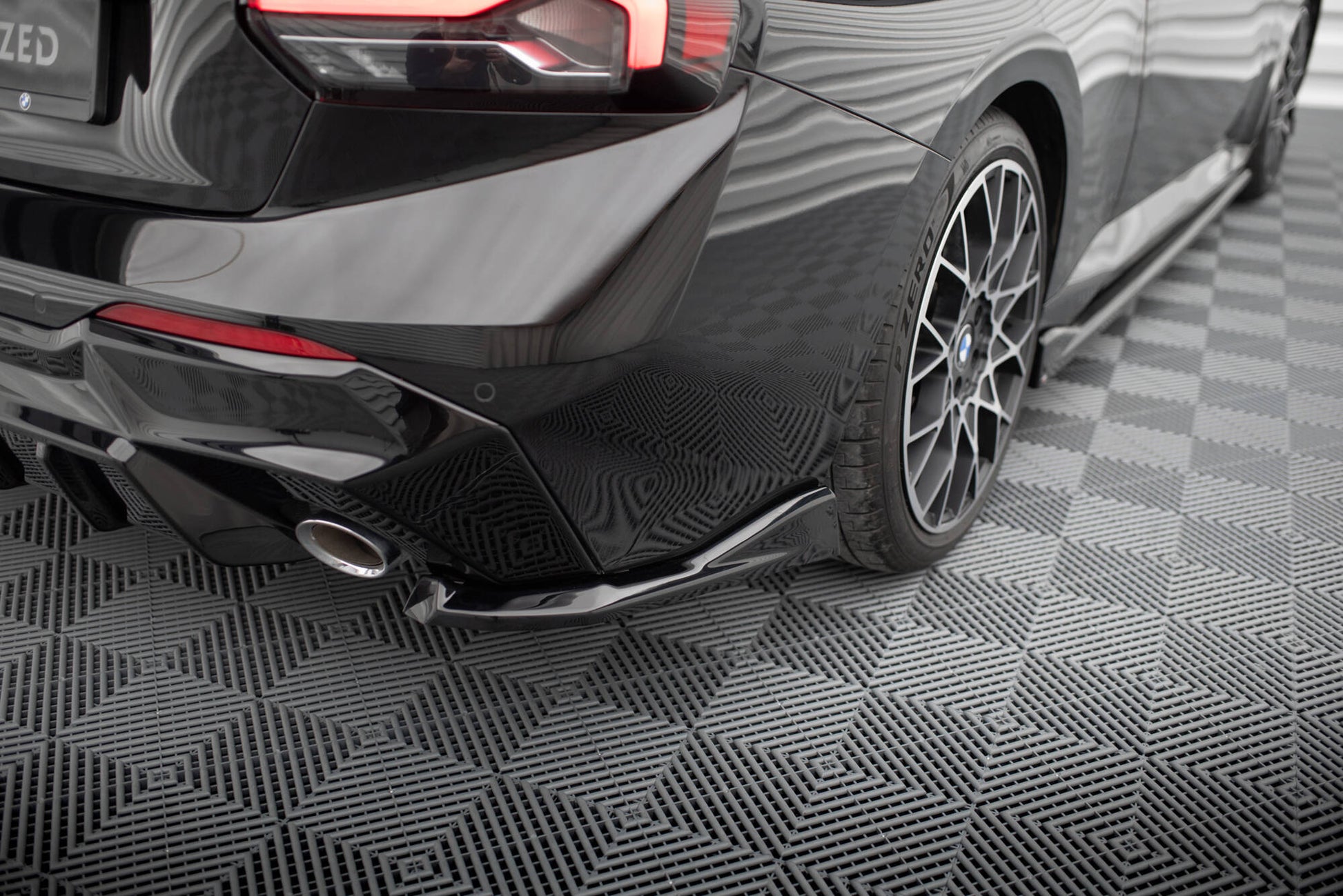 Maxton Heck Ansatz Flaps Diffusor V.4 für BMW 2 G42 schwarz Hochglanz
