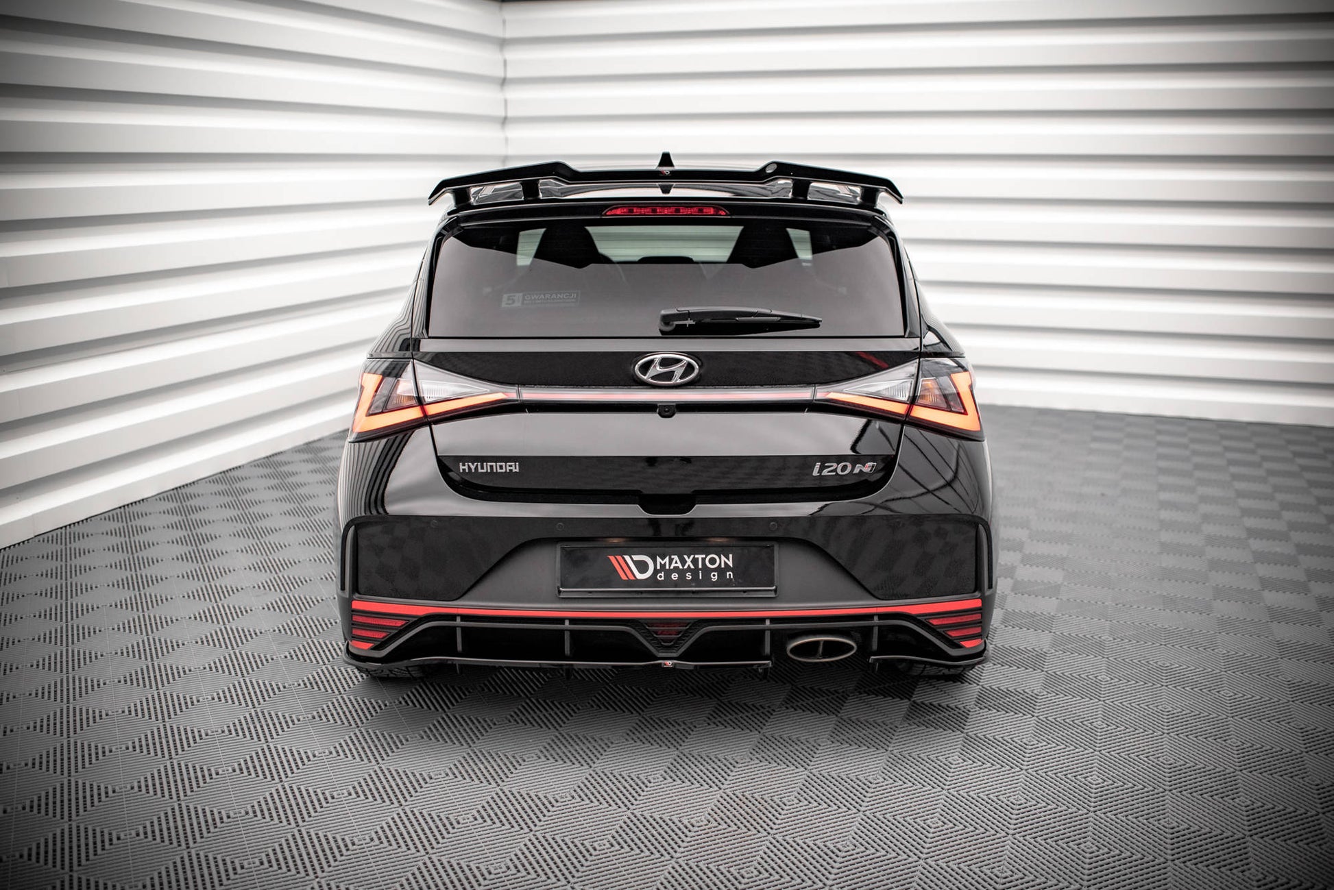 Maxton Mittlerer Diffusor Heck Ansatz DTM Look für Hyundai I20 N Mk3 schwarz Hochglanz