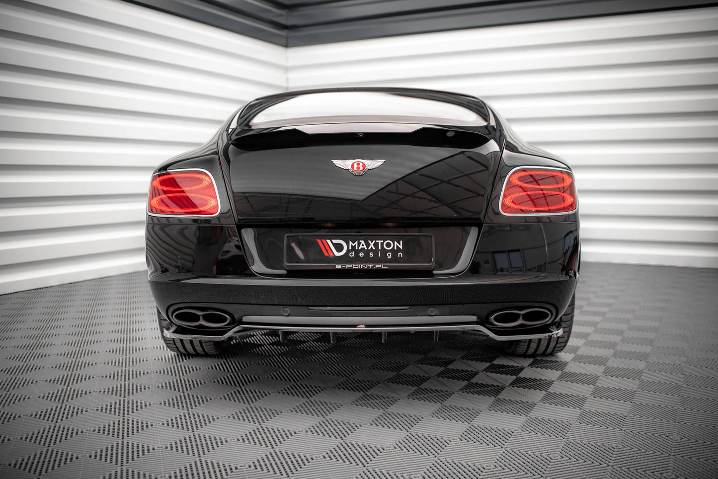 Maxton Mittlerer Diffusor Heck Ansatz DTM Look für Bentley Continental GT V8 S Mk2 schwarz Hochglanz