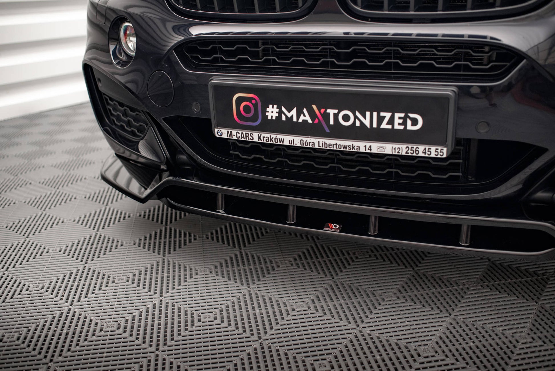 Maxton Front Ansatz V.2 für BMW X6 M-Paket F16 schwarz Hochglanz