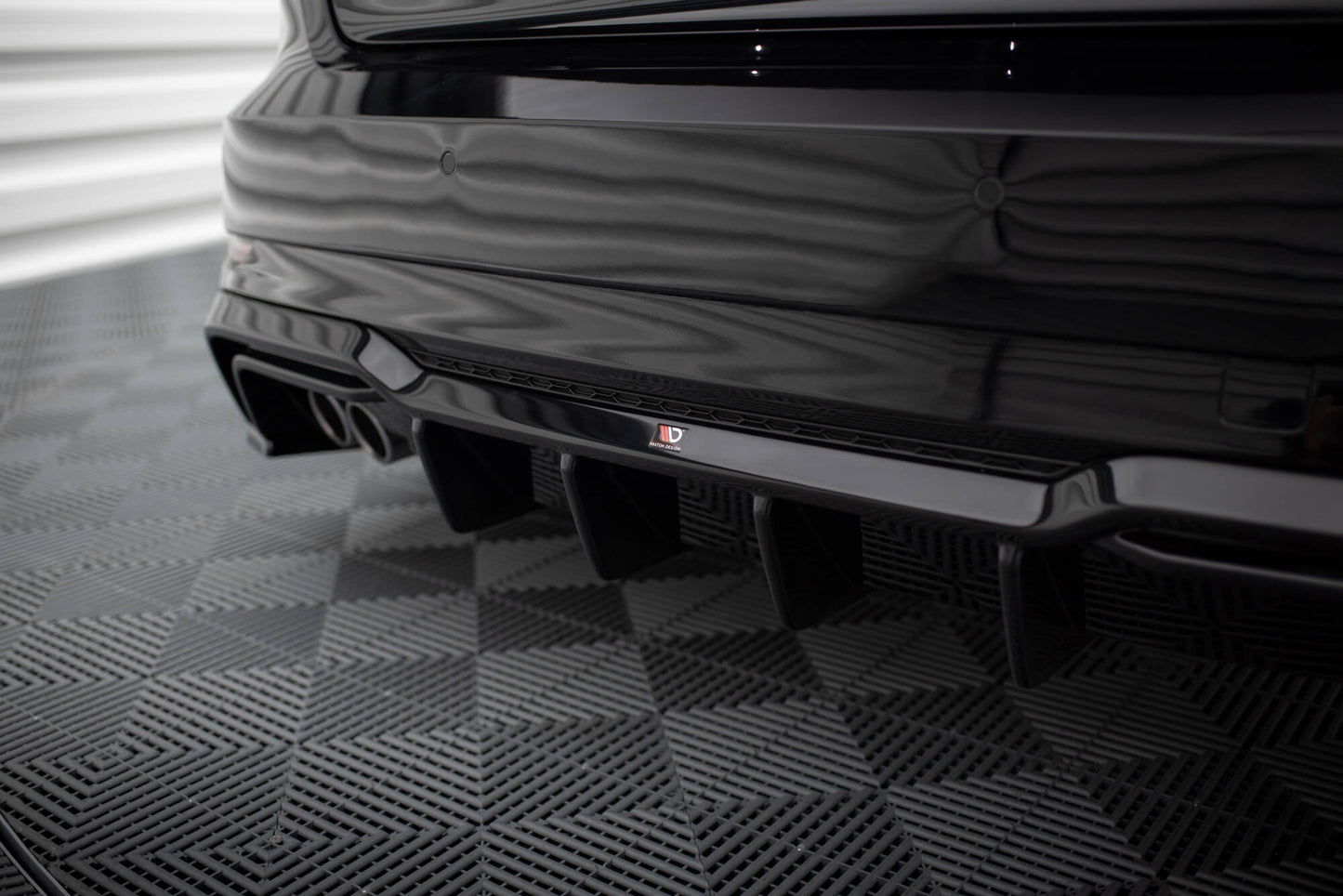 Maxton Diffusor Heck Ansatz für Audi A3 S-Line Sportback 8V Facelift (Version mit Doppelauspuff auf einer Seite)