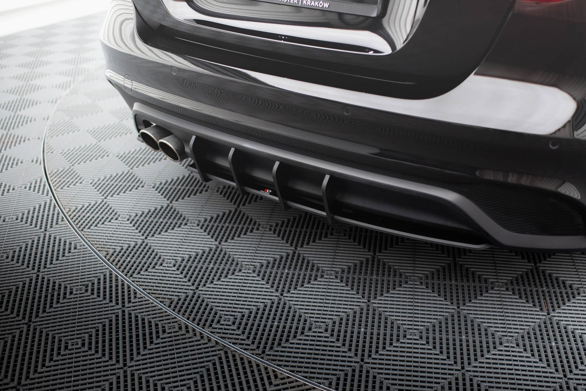 Maxton Street Pro Heckschürze für Jaguar XE X760 Facelift