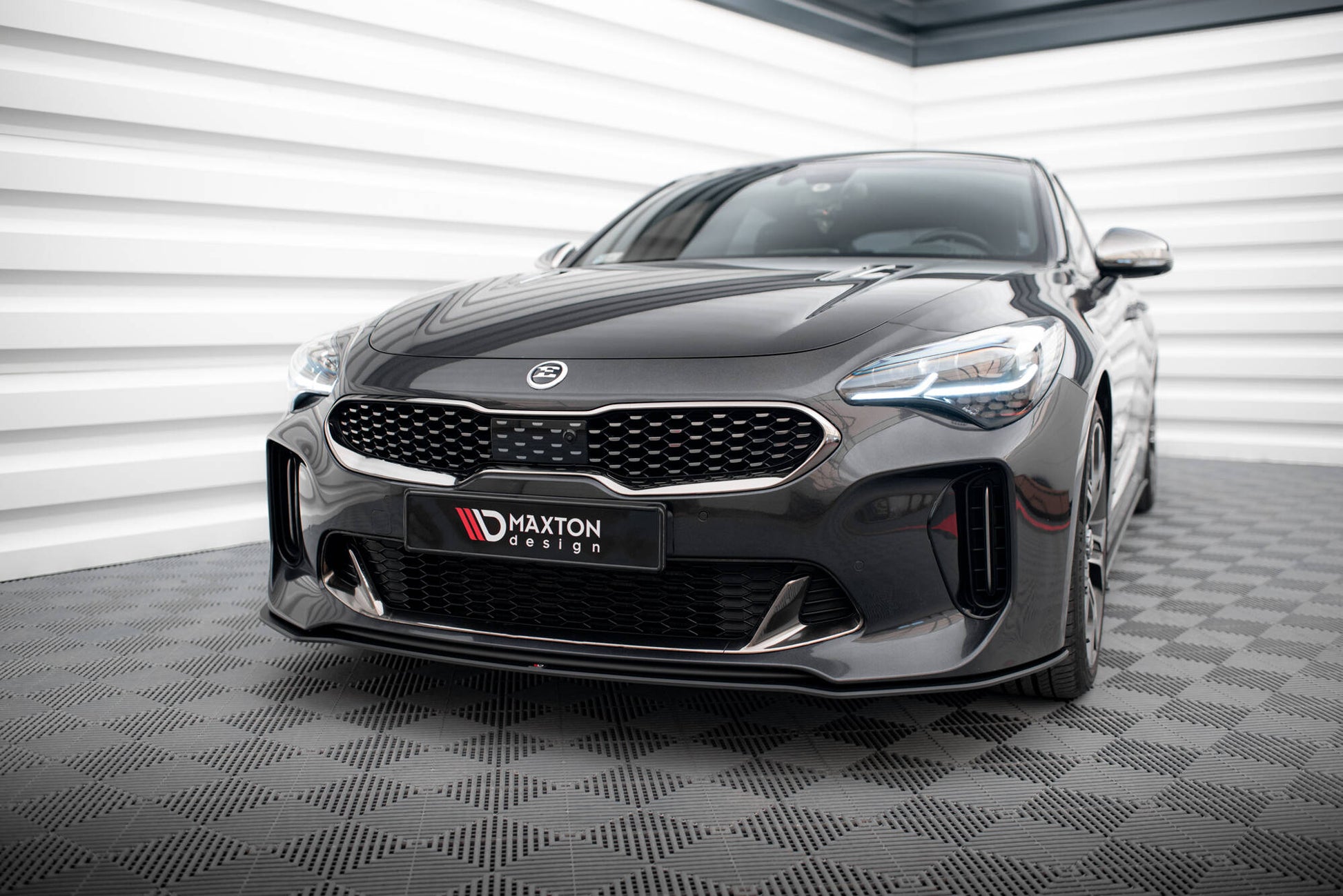 Maxton Street Pro Front Ansatz für für Kia Stinger GT / GT-Line / Standard Mk1