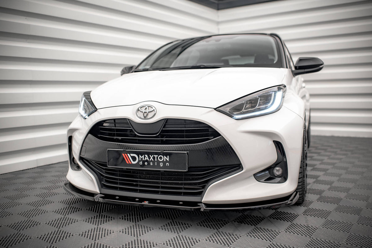 Maxton Front Ansatz V.2 für Toyota Yaris Mk4 schwarz Hochglanz