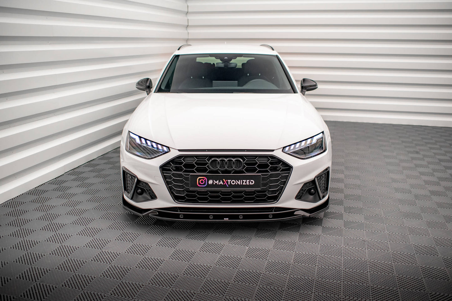 Maxton Front Ansatz V.1 für Audi A4 S-Line / S4 B9 Facelift schwarz Hochglanz