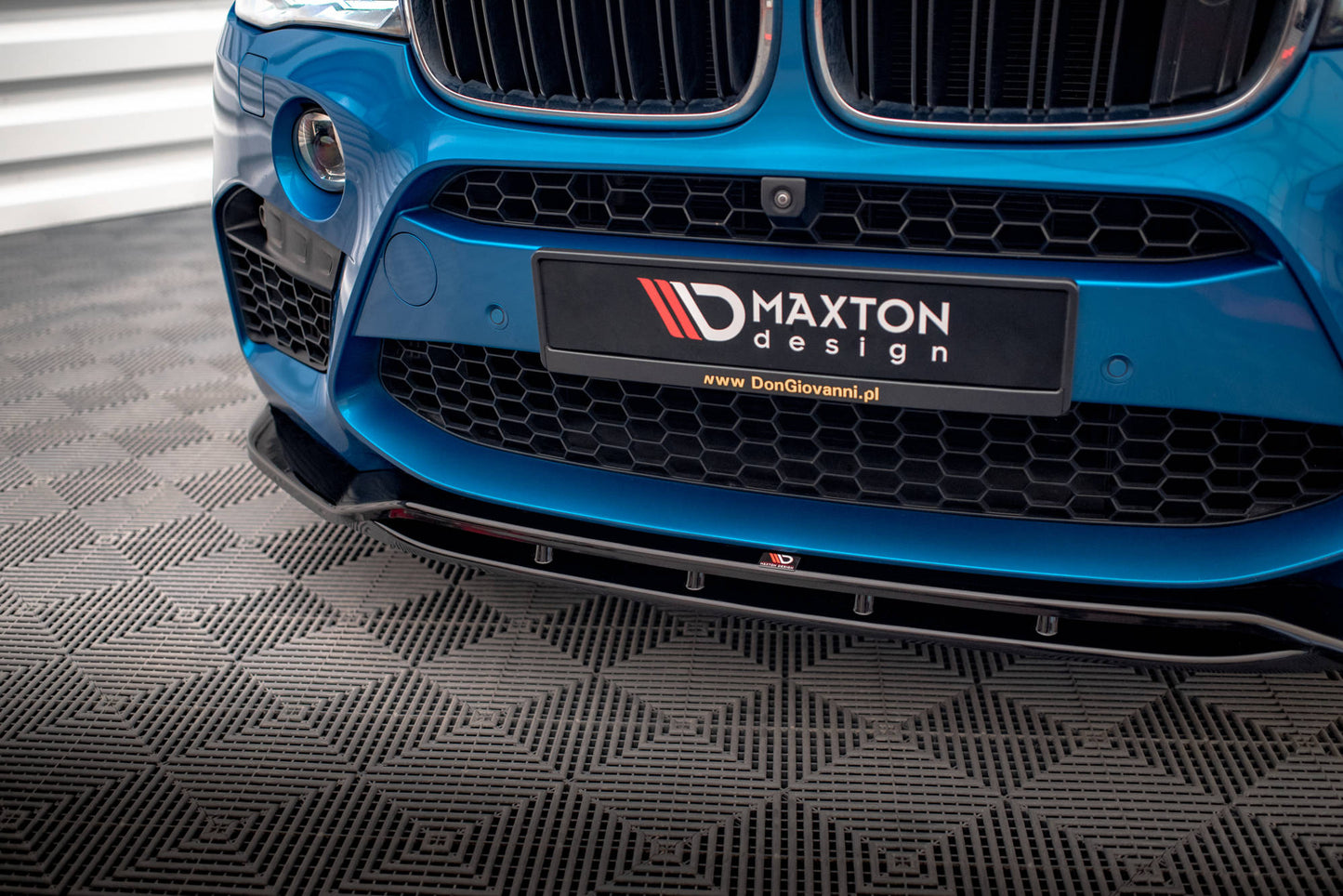 Maxton Front Ansatz V.2 für BMW X5 M F85 / X6 M F86 schwarz Hochglanz