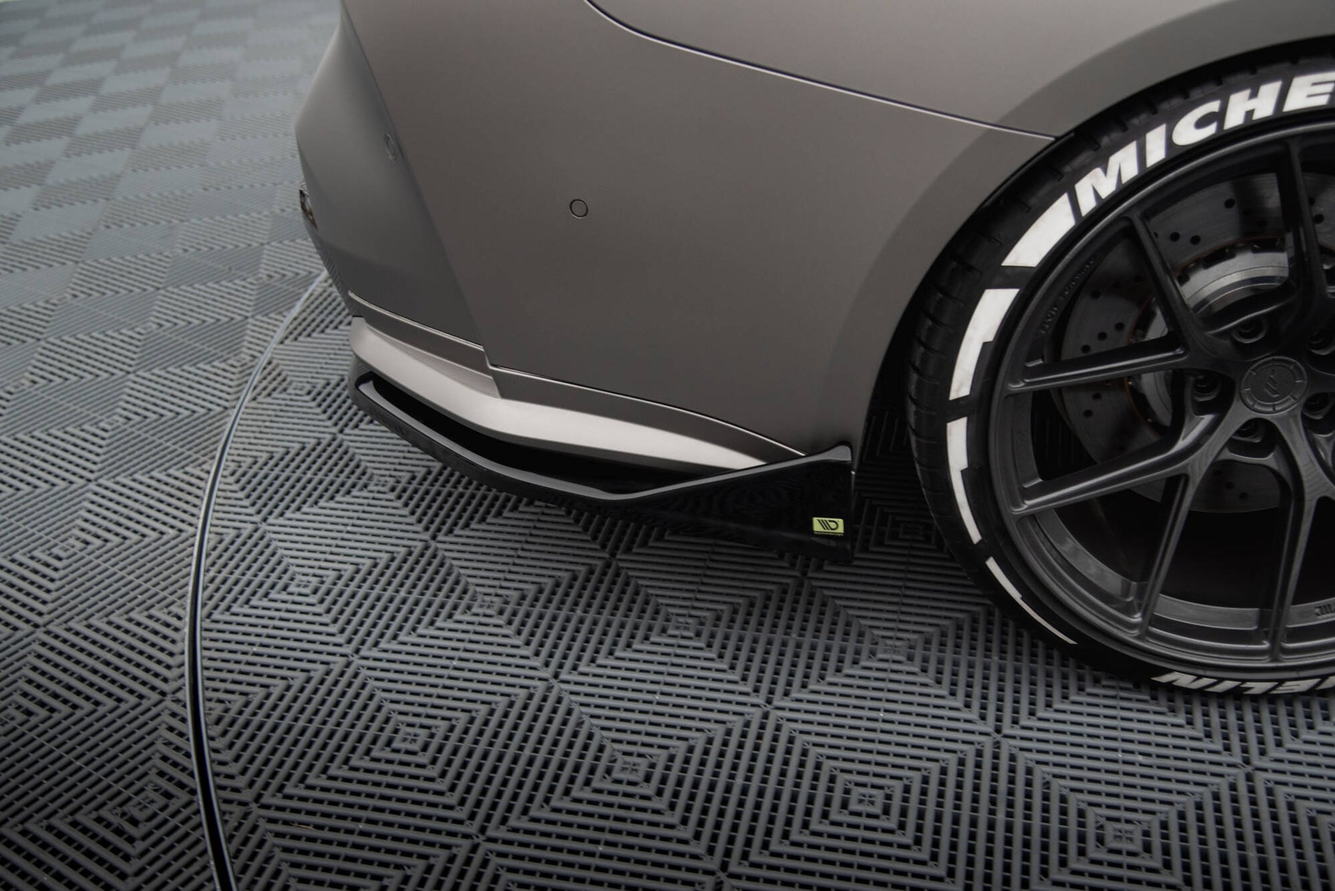 Maxton Heck Ansatz Flaps Diffusor V.3 für CSL Look BMW M4 G82 schwarz Hochglanz