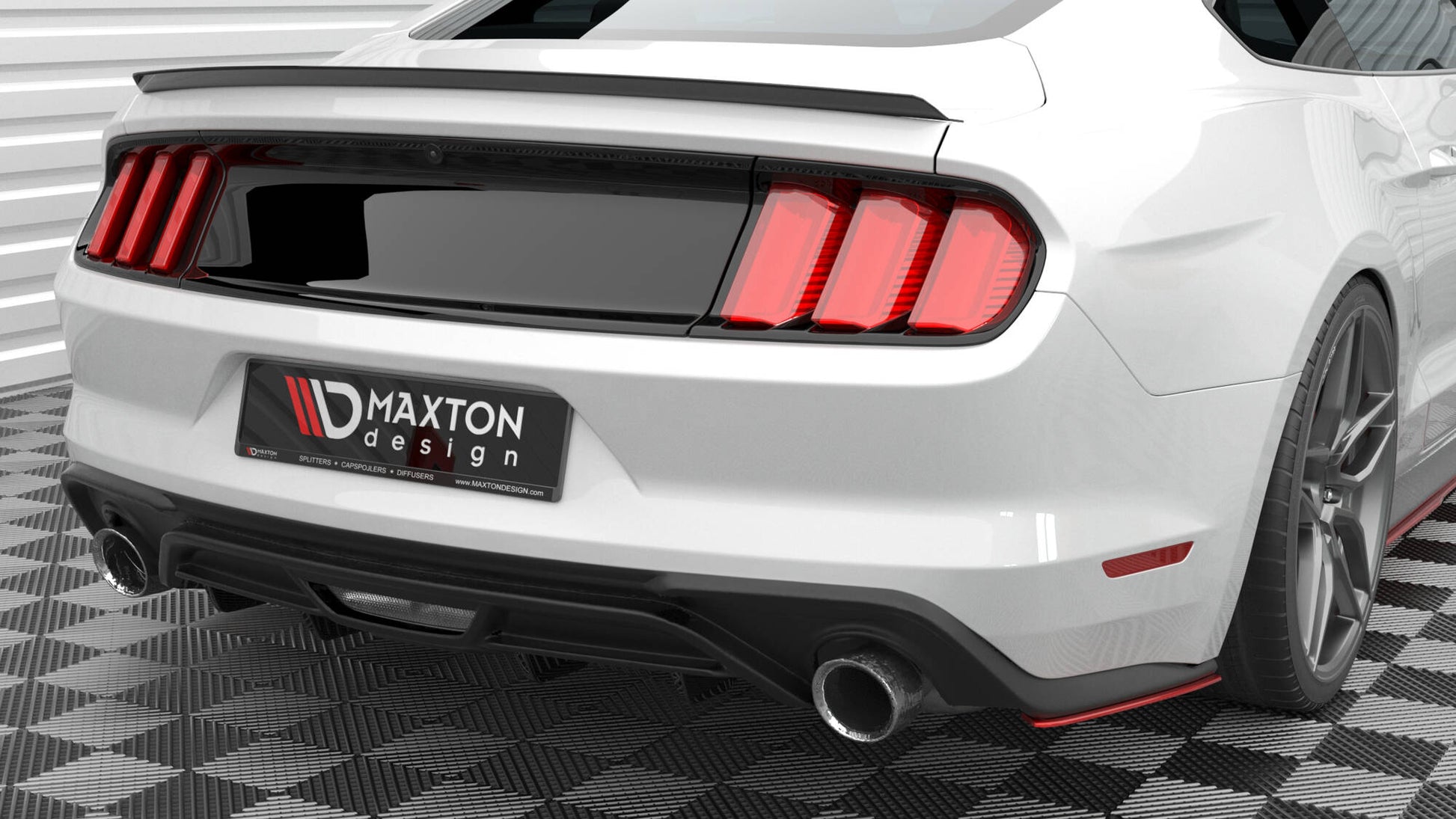 Maxton Heck Ansatz Flaps Diffusor V.2 für Ford Mustang Mk6 Facelift schwarz Hochglanz