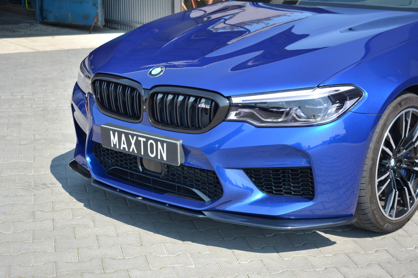 Maxton Front Ansatz V.2 für BMW M5 F90 schwarz Hochglanz