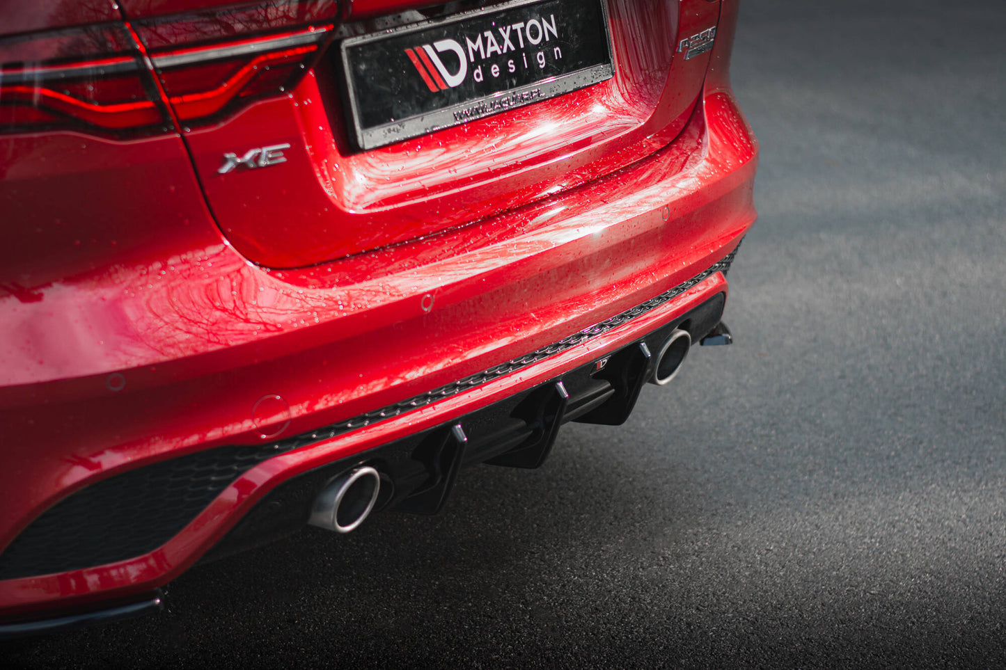 Maxton Diffusor Heck Ansatz für Jaguar XE R-Dynamic X760 Facelift schwarz Hochglanz