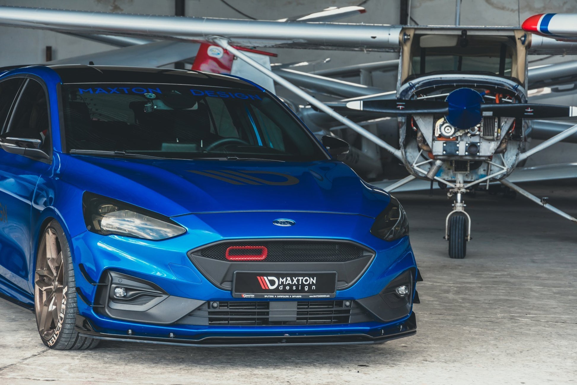 Maxton Front Ansatz für Set Ford Focus Mk4 St-line