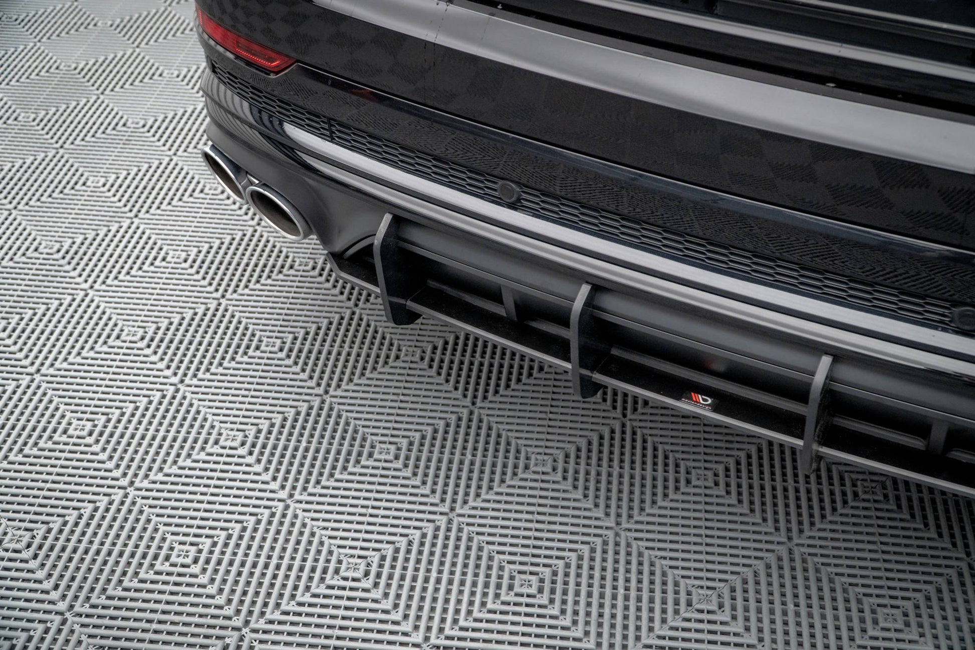 Maxton Street Pro Heckschürze für Audi SQ8 Mk1