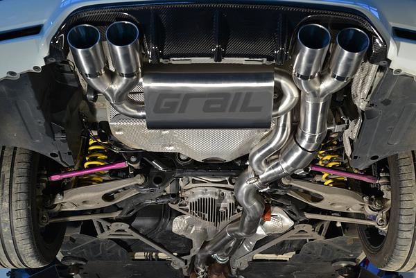 Grail Auspuffanlage BMW M2 Competition F87 3.5-Zoll Schwarze Endrohre