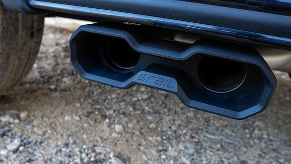 Grail Auspuffanlage Mercedes Benz AMG G63 W464 gefräste Endrohre Montage bei Grail