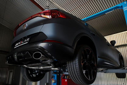 Grail Auspuffanlage Cupra Formentor VZ5 3.5-Zoll ohne Endrohre Montage bei Grail